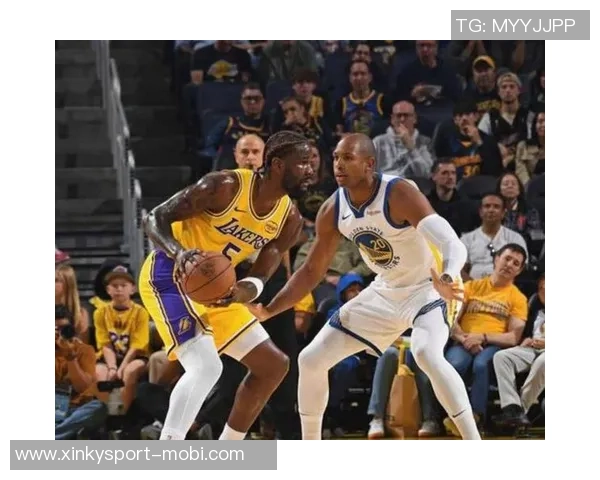 霍福德状态低迷8投仅中1仅得3分6篮板4助攻表现令人失望 霍福德状态低迷8投仅中1仅得3分6篮板4助攻表现令人失望